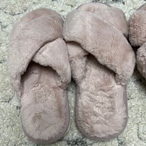 Fury sleepers pink